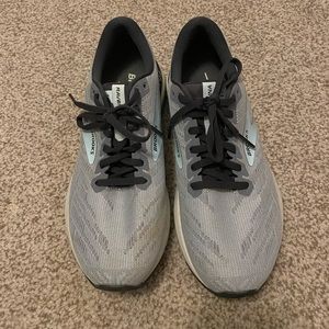 Brooks ravenna 11 running shoes